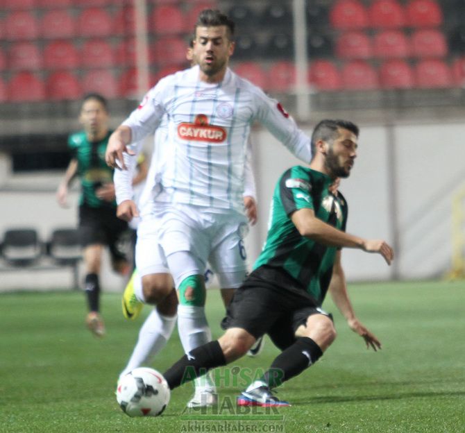 Akhisar Belediyespor;2 Çaykur Rizespor;3